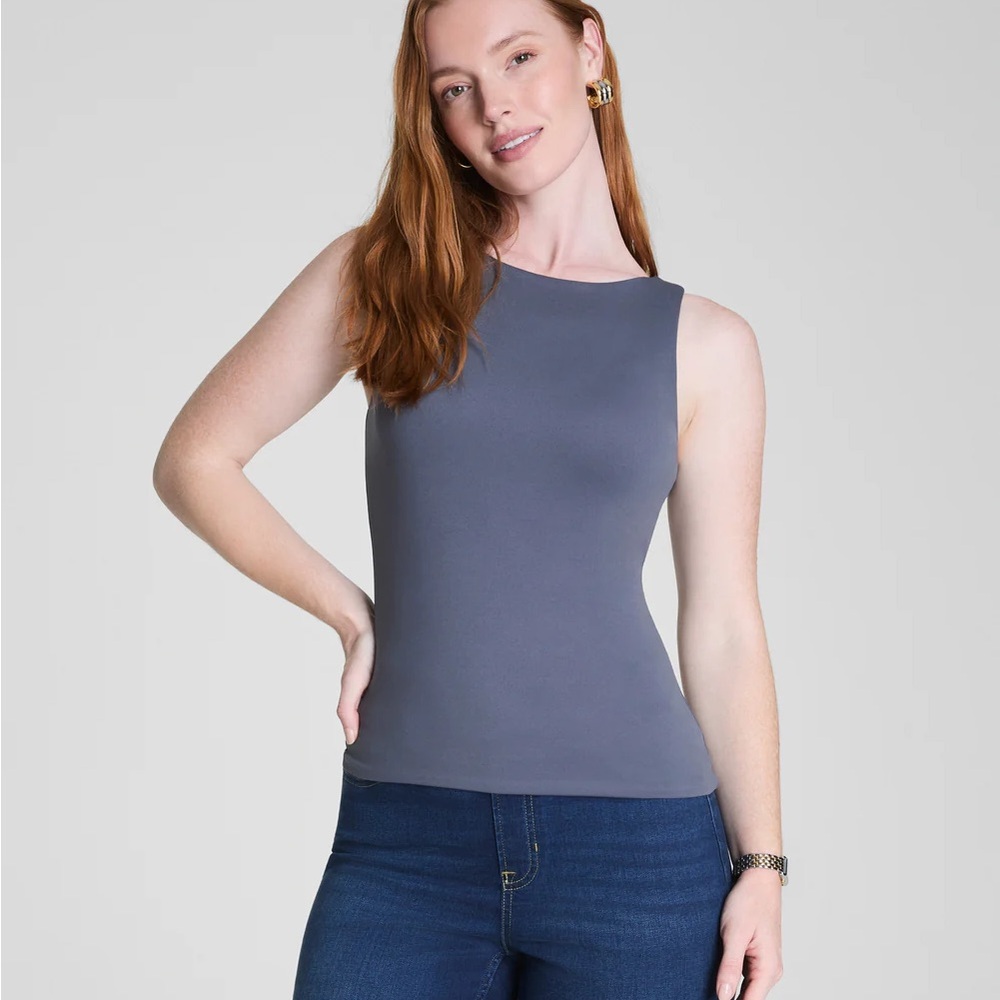 SPANX Gray Sleeveless Sculpting Tank Top